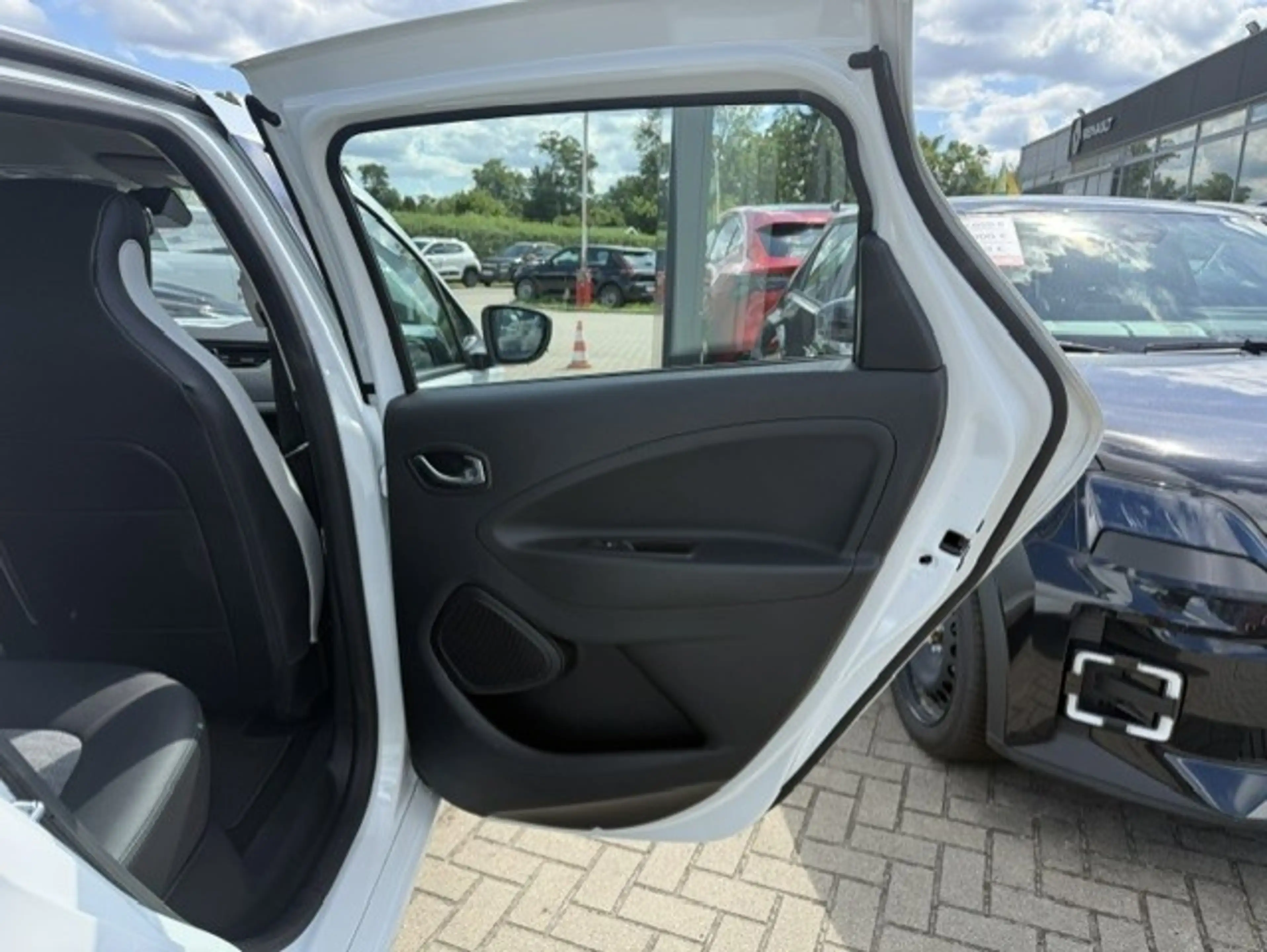 Renault ZOE Z.E.50 Experience  Klima Allwetter — photo 10