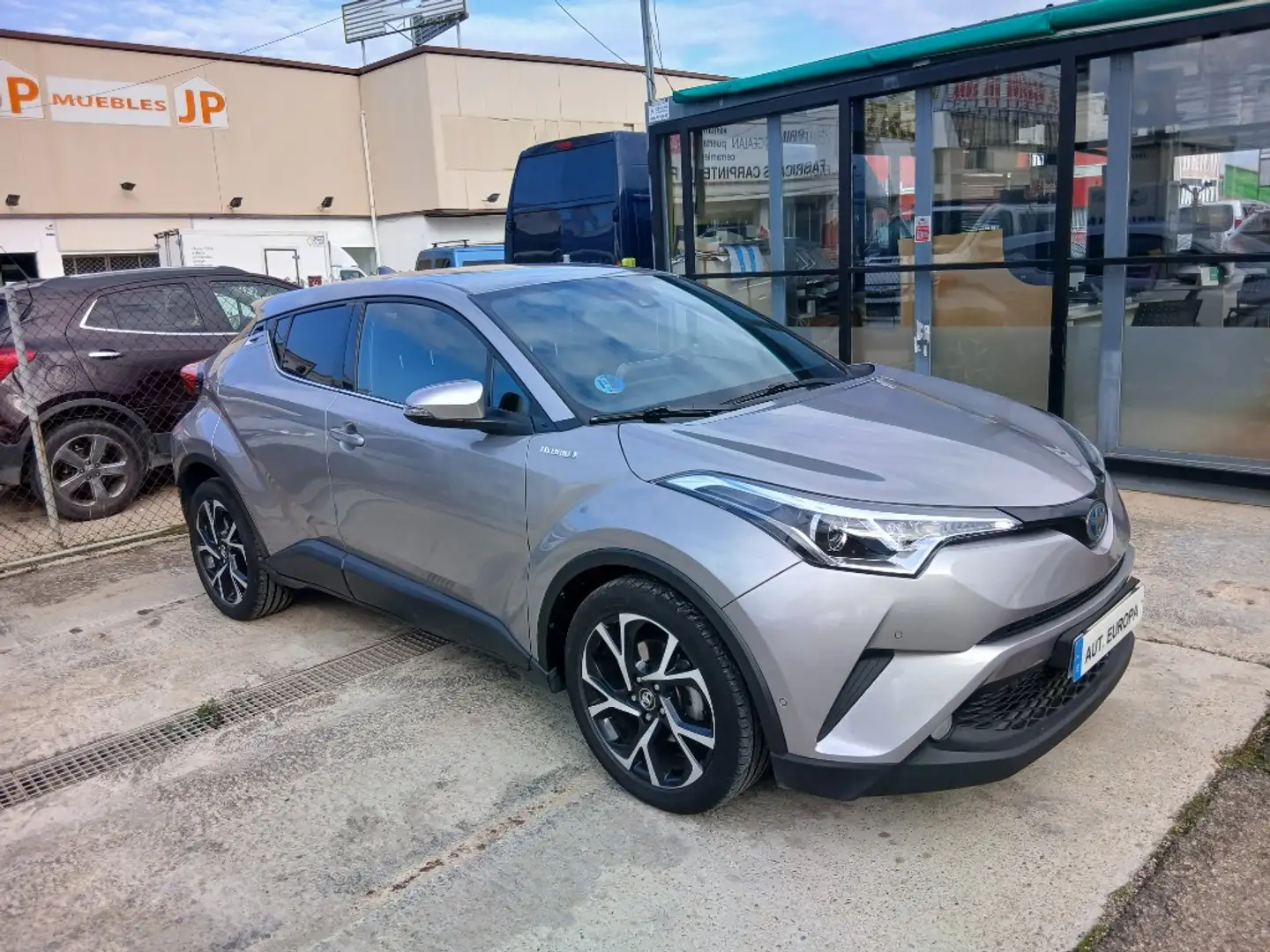 Toyota C-HR 125H Advance Gris - 1