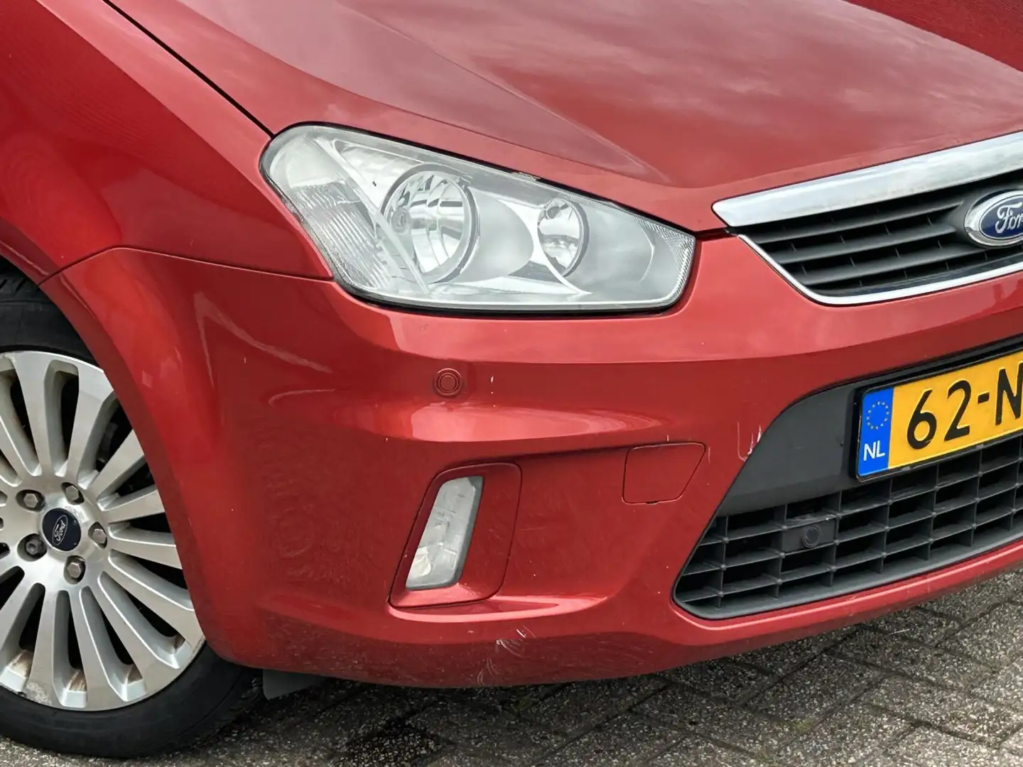 Ford C-Max 1.8-16V Titanium Flexifuel Bj’10 NAP NL Navi Airco Rouge - 2