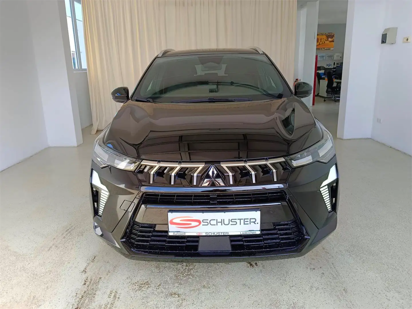 Mitsubishi ASX 1,2 Petrol Invite S+C 26 Schwarz - 2