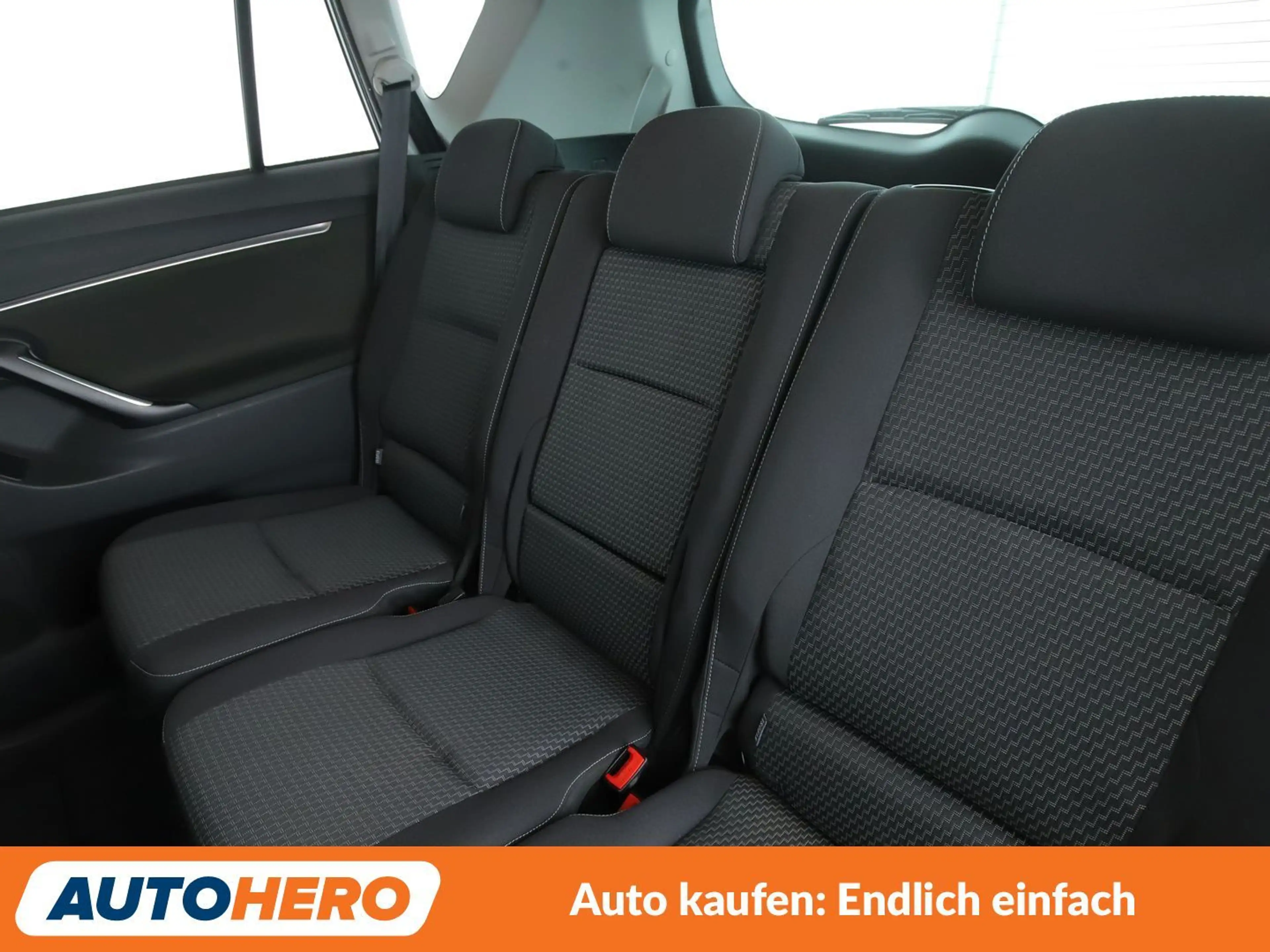 Toyota Verso 1.6 D-4D SkyView Edition *CAM*TEMPO*ALU*KLIMA* — photo 14