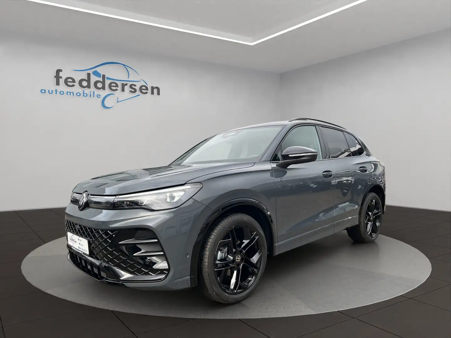 Volkswagen Tiguan R-Line 1.5 eTSI AHK ACC Navi HUD Sitzheizung LED Grau - 2