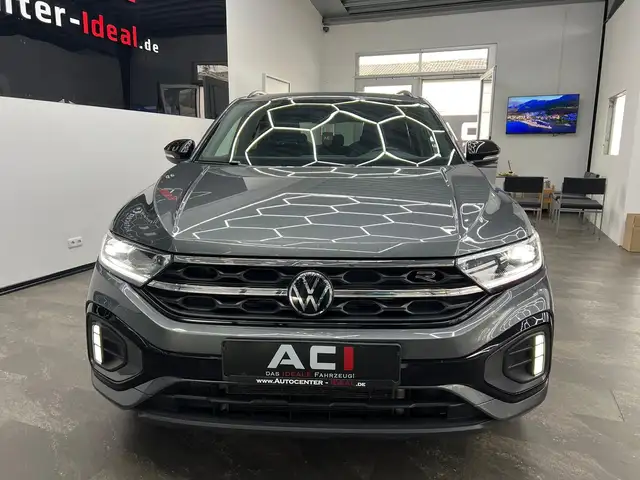Volkswagen T-Roc view 13
