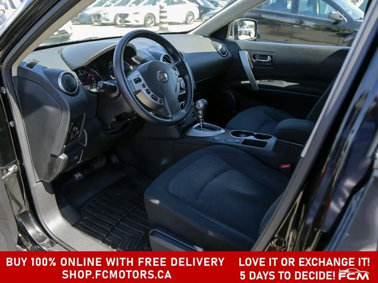Nissan Rogue photo Nissan Rogue
