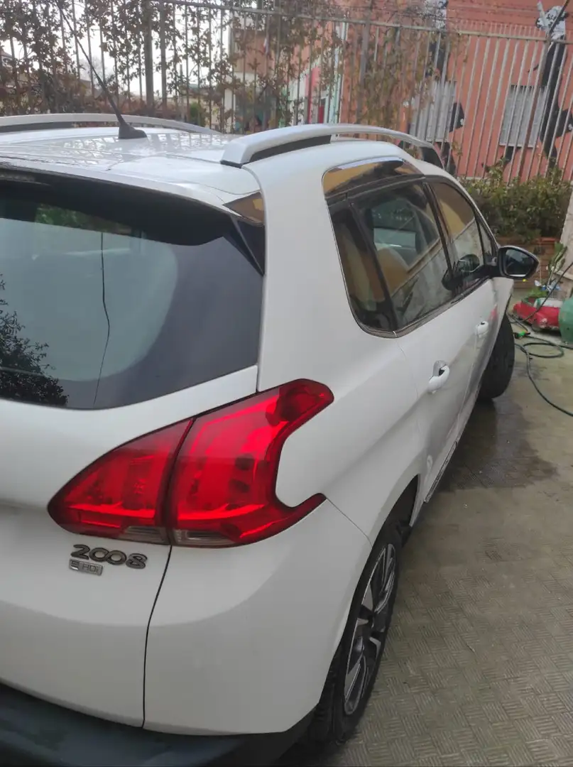 Peugeot 2008 PEUGEOT 2008 - 1