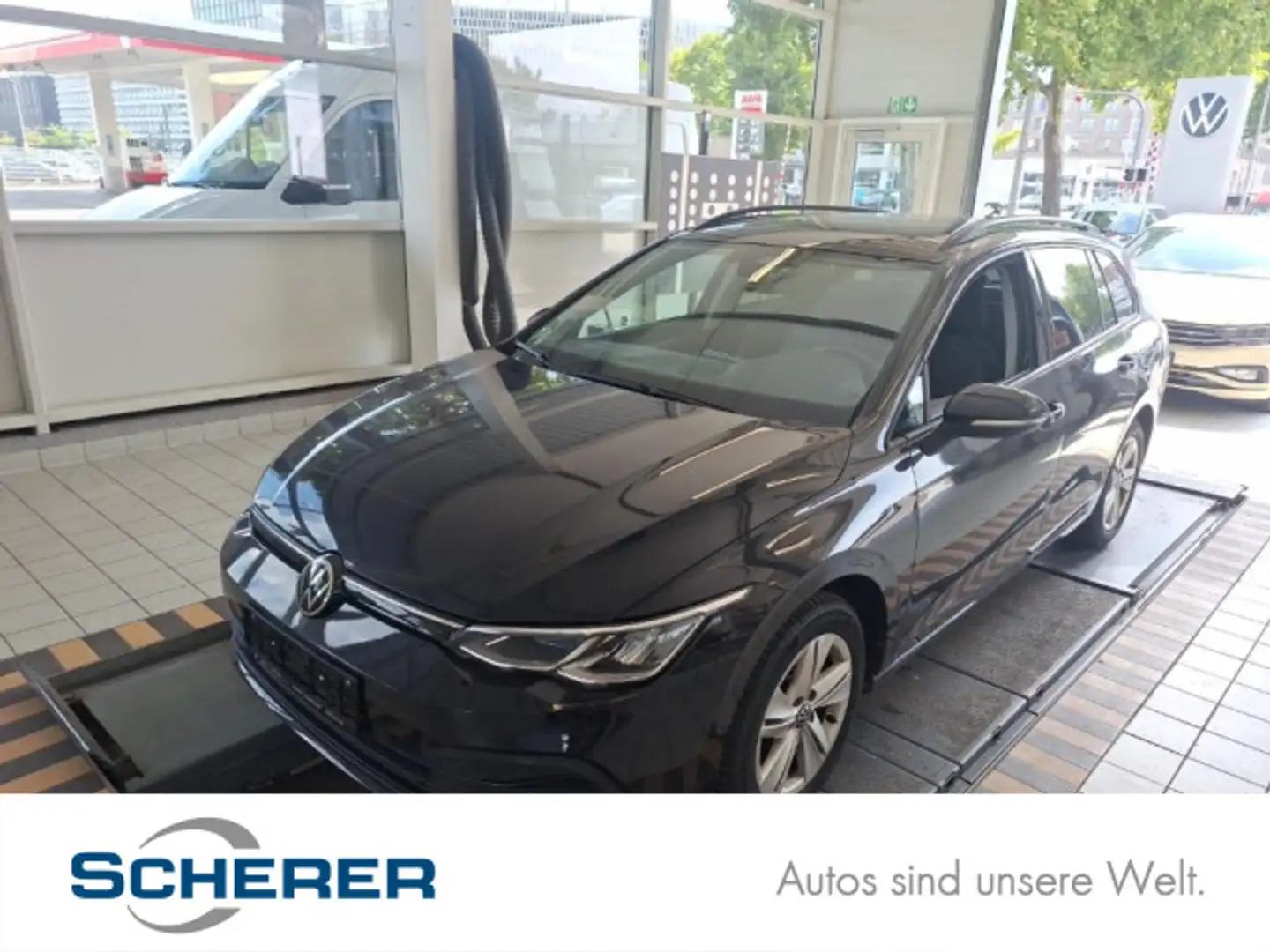 Volkswagen Golf Variant Golf VIII Variant 2.0 TDI Life DSG NAVI ACC AHK Schwarz - 1
