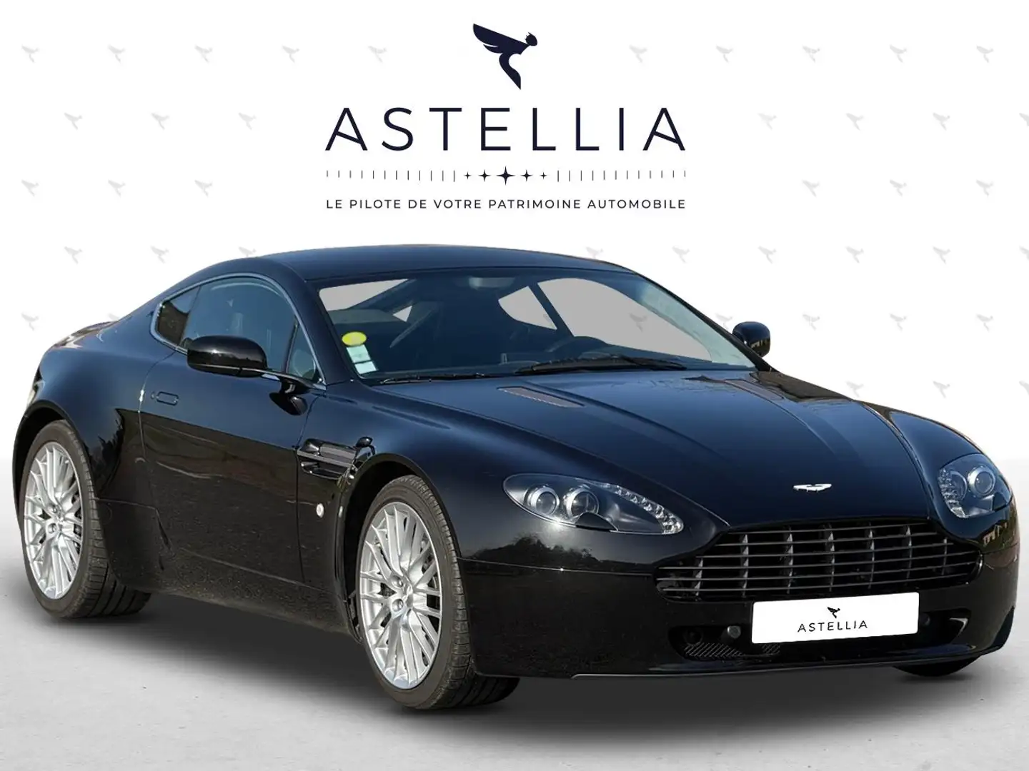 Aston Martin Vantage V8 Vantage V8 4.7 420ch Schwarz - 1