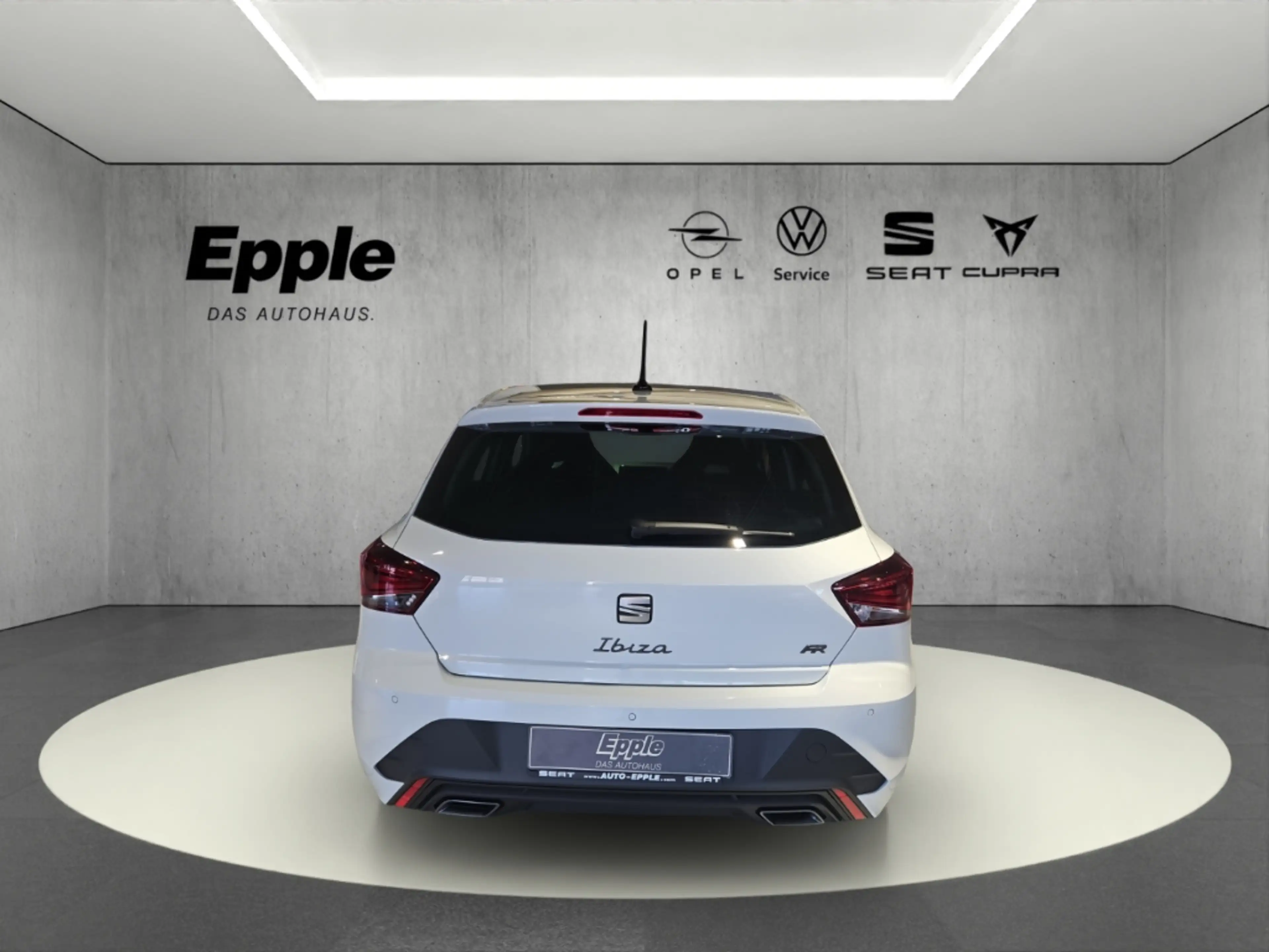 SEAT Ibiza FR 1.0 TSI 85 kW (116 PS) 7-Gang-DSG Navi Rückfahr — photo 8