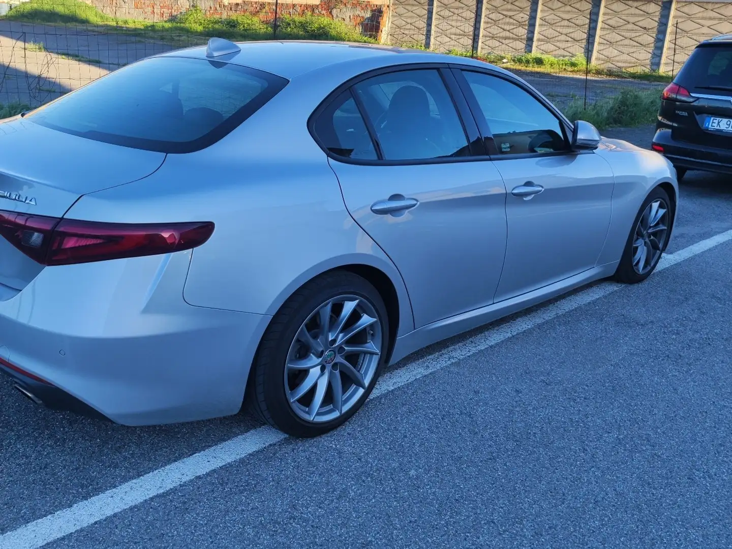 Alfa Romeo Giulia 2.2 t Super 180cv auto Argento - 2