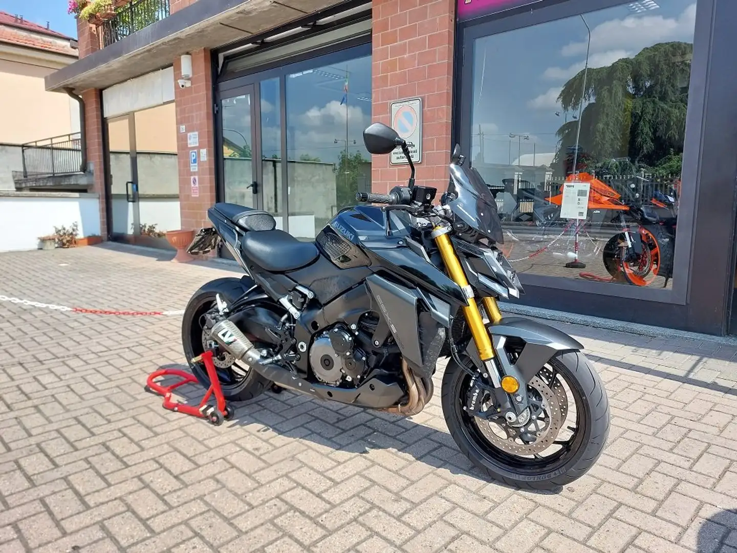 Suzuki GSX-S 1000 Nero - 2