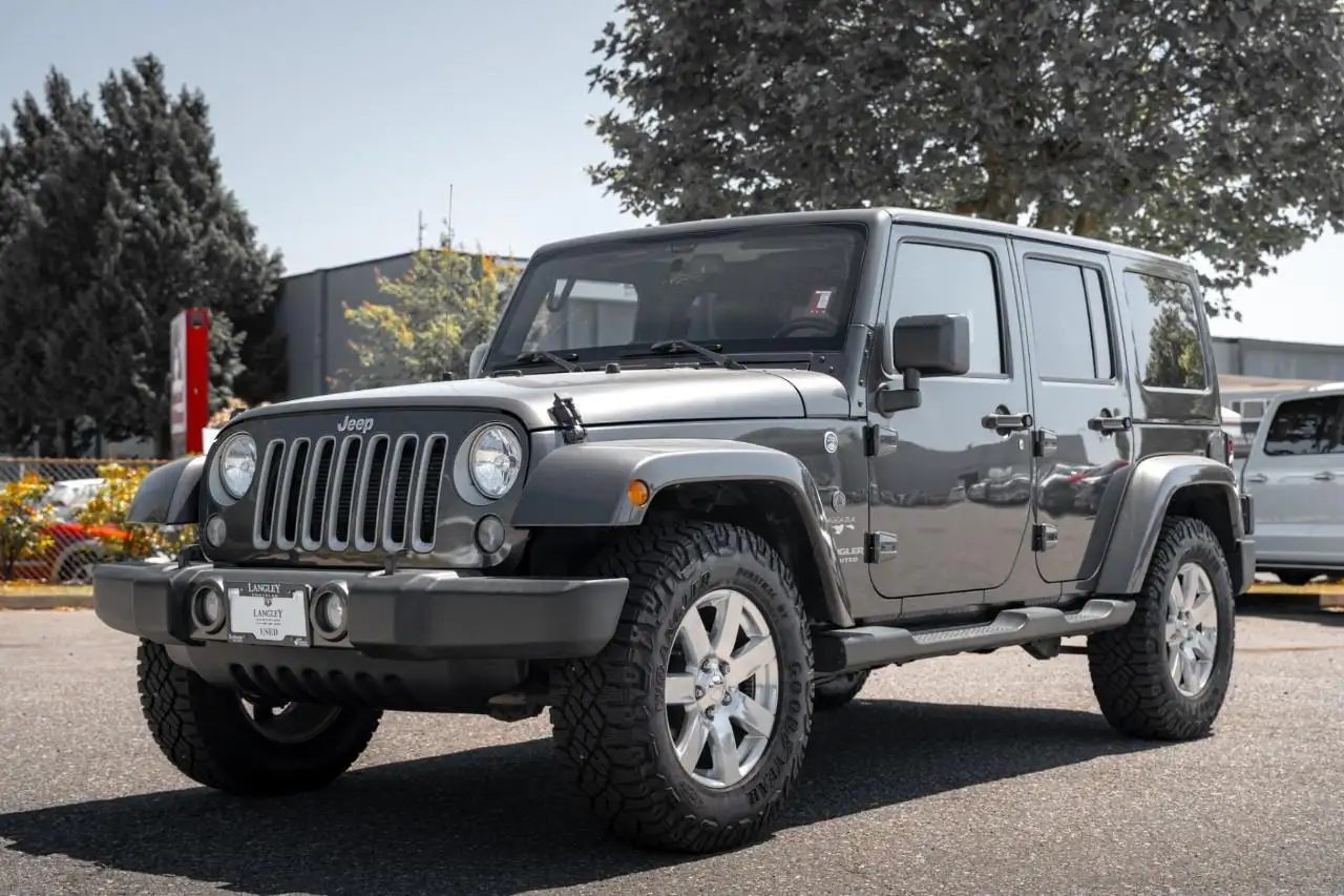 Jeep Wrangler снимка Jeep Wrangler