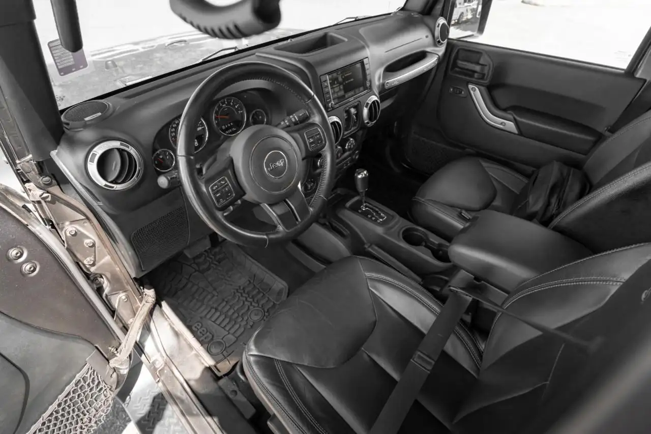 Jeep Wrangler снимка Jeep Wrangler