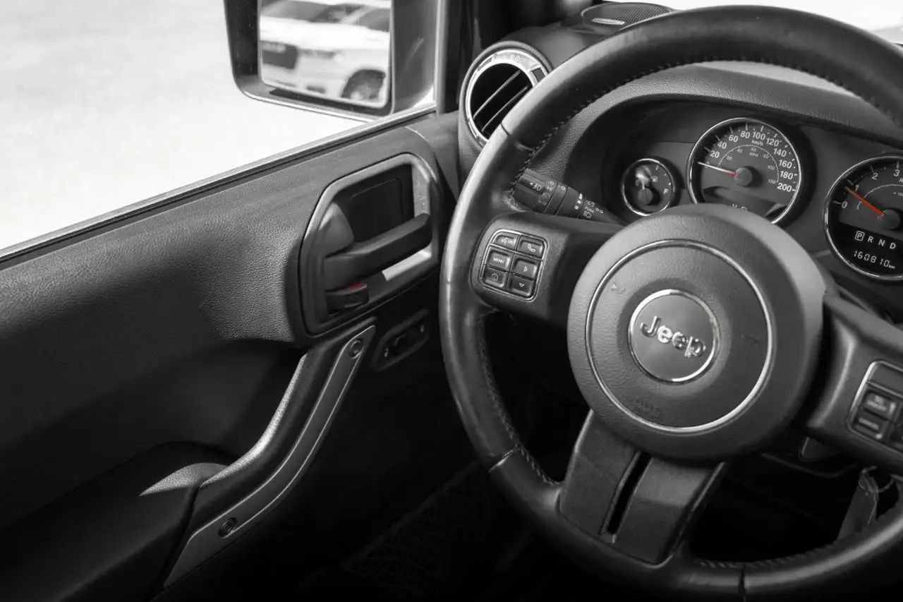 Jeep Wrangler снимка Jeep Wrangler
