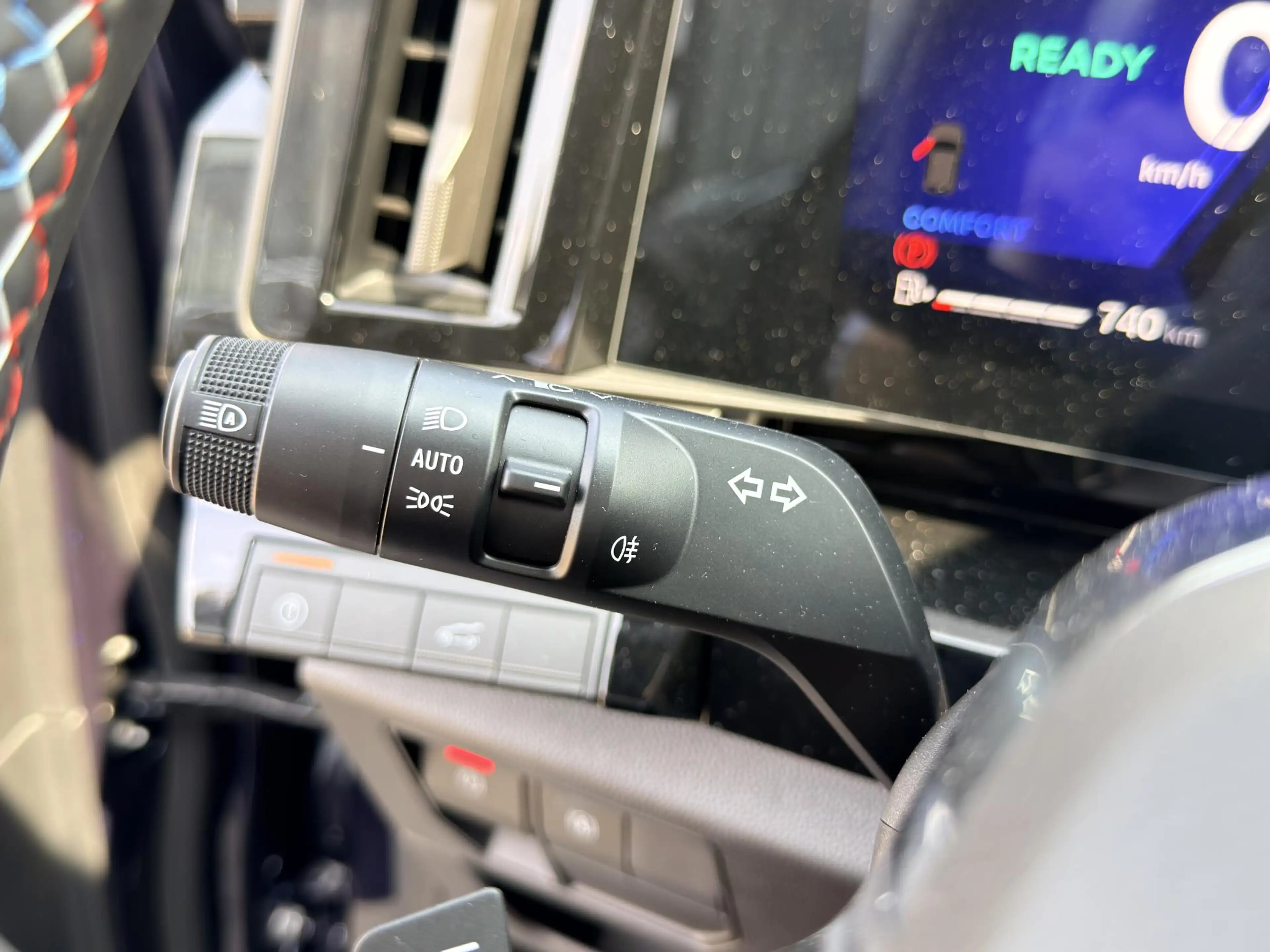 Renault Espace E-Tech full hybrid 200 iconic 5p. | Demo | Pack co — photo 31
