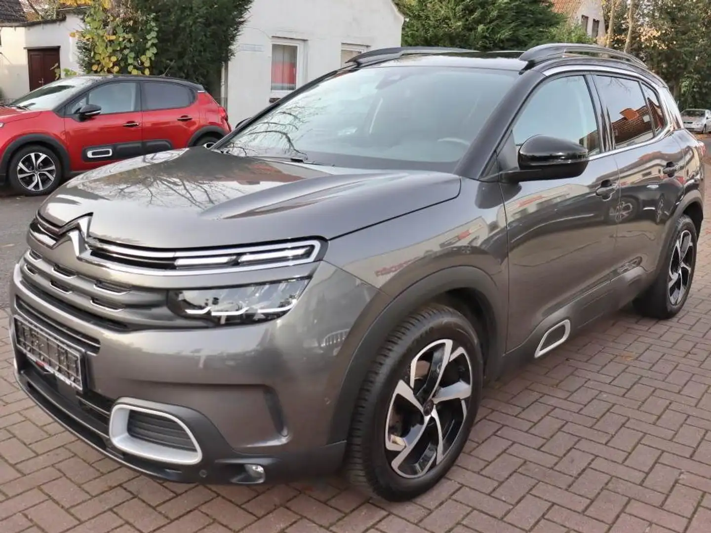 Citroen C5 Aircross PureTech 130, AHK, Rückf.Kamera, Navi, Sitzhzg. Grau - 1