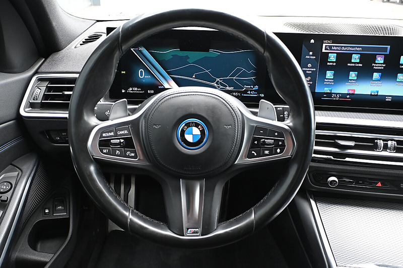 BMW 330 e PHEV xDrive Touring Aut. M Sport AHK elektr.,... — photo 12