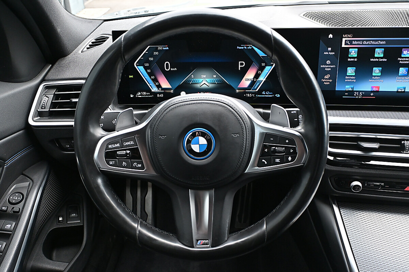BMW 330 e PHEV xDrive Touring Aut. M Sport AHK elektr.,... — photo 14