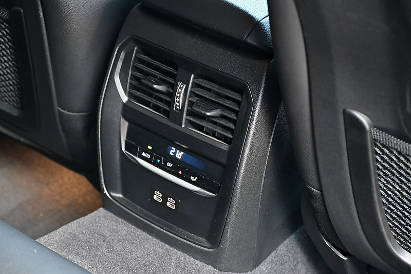 BMW 330 e PHEV xDrive Touring Aut. M Sport AHK elektr.,... — photo 7