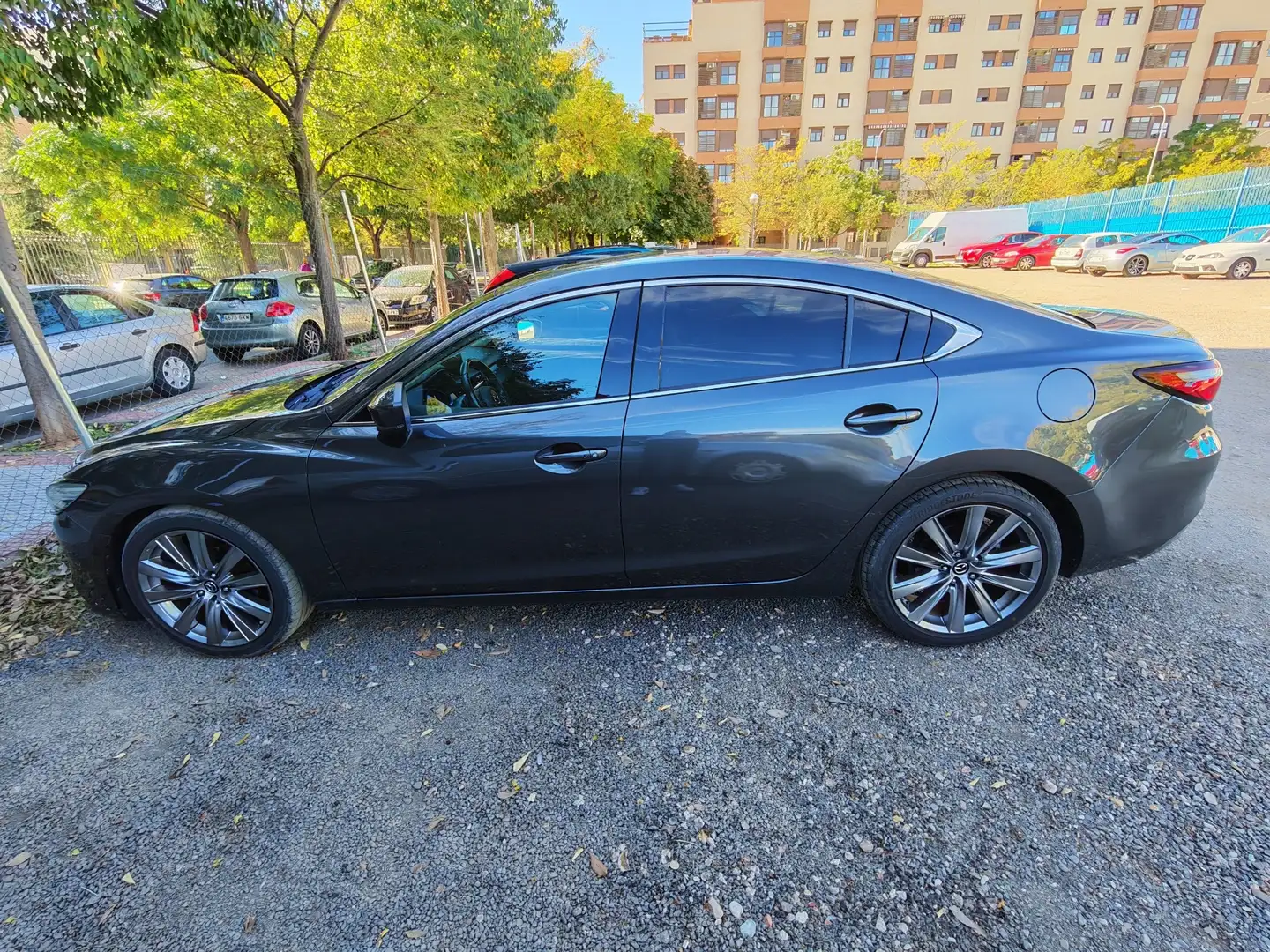 Mazda 6 Mazda6 2.5 Skyactiv-G Zenith Black Sky Aut. - 1