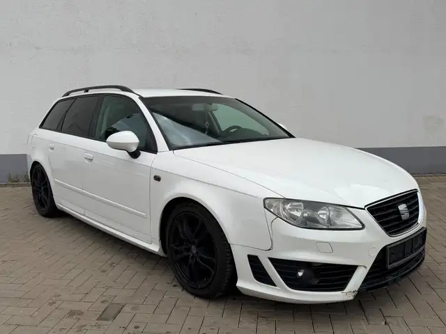 SEAT Exeo