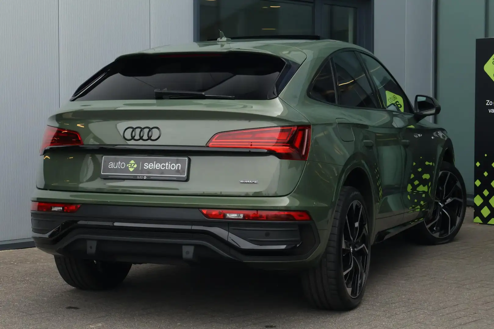 Audi Q5 Sportback 40 TFSI S edition Pano / Carplay / 360 Groen - 2