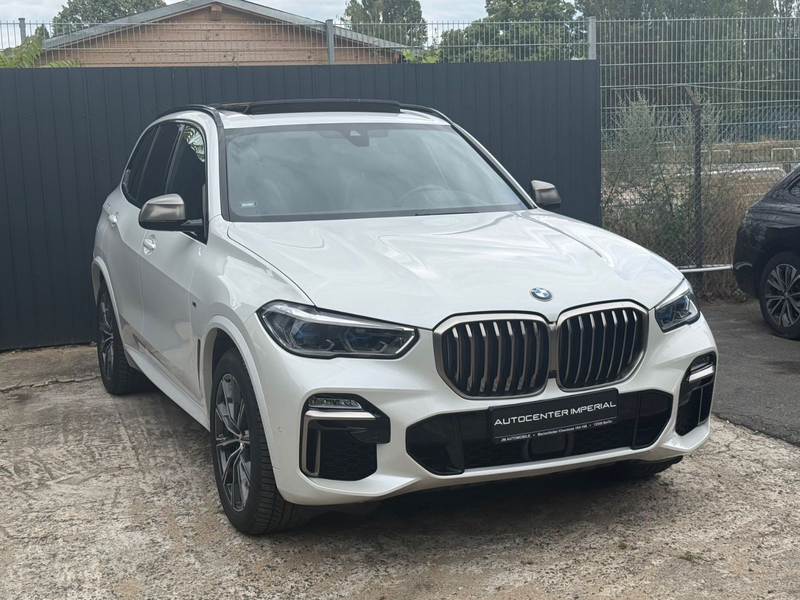 BMW X5 M50d/Pano/Soft/Memory/TOT/HUD/AHK/LASER