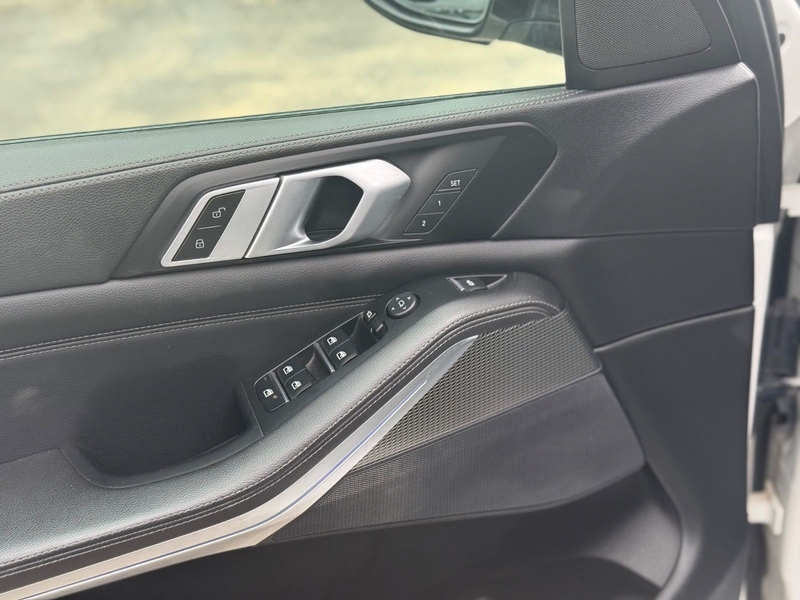 BMW X5 M50d/Pano/Soft/Memory/TOT/HUD/AHK/LASER — photo 15