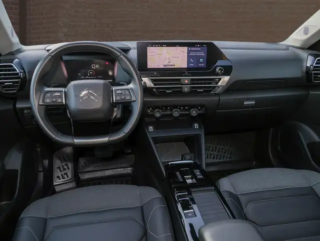 Citroen C4 view 11
