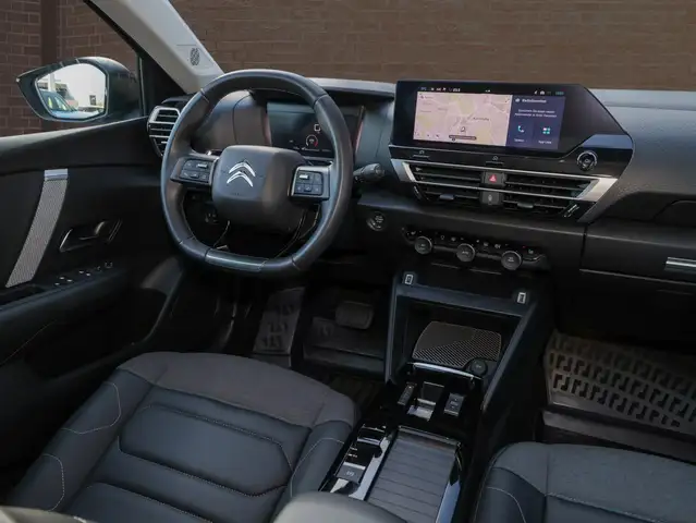 Citroen C4 view 10