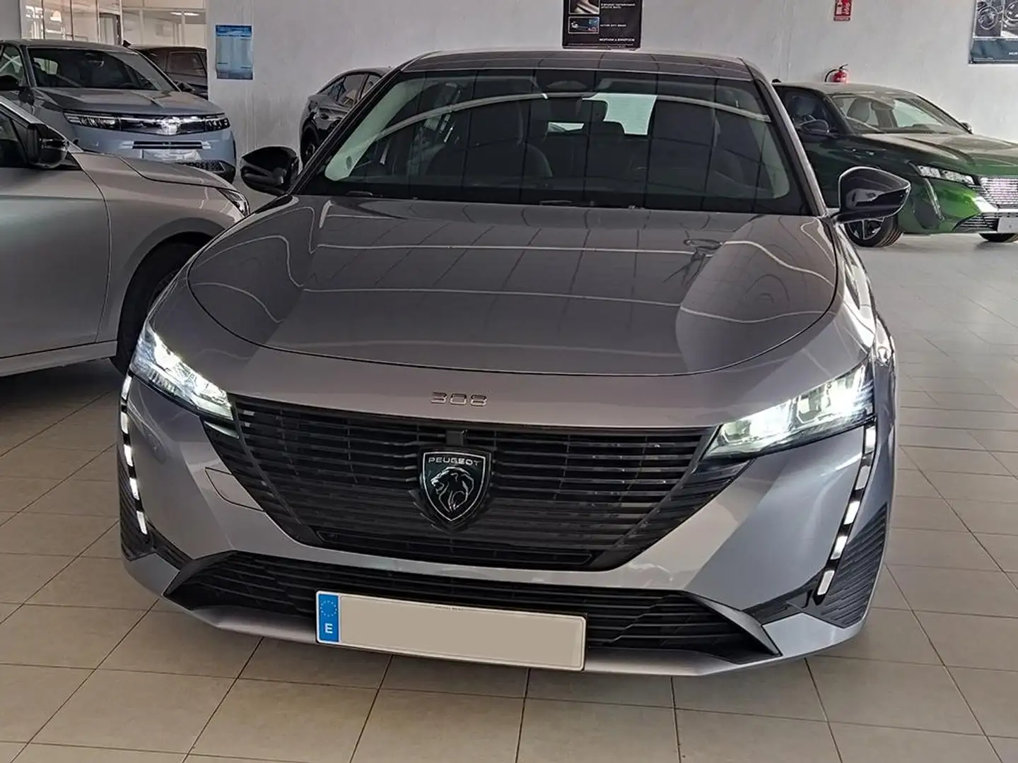 Peugeot 308 1.2 PURETECH 130 ACTIVE PACK 5P Gris - 2