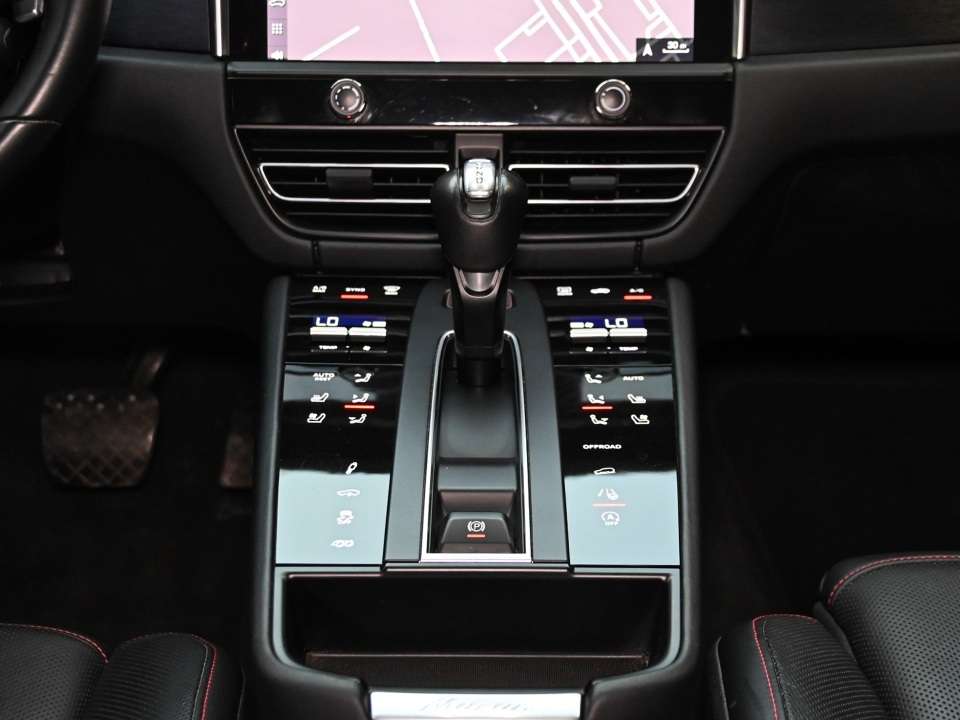 2023 Porsche Macan GTS - Premium Plus Pack - PORSCHE CERTIFIED 2 YEAR thumb 37