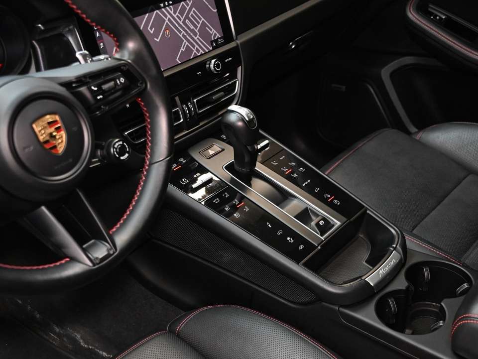 2023 Porsche Macan GTS - Premium Plus Pack - PORSCHE CERTIFIED 2 YEAR thumb 36