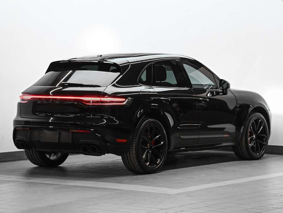 2023 Porsche Macan GTS - Premium Plus Pack - PORSCHE CERTIFIED 2 YEAR alt 3