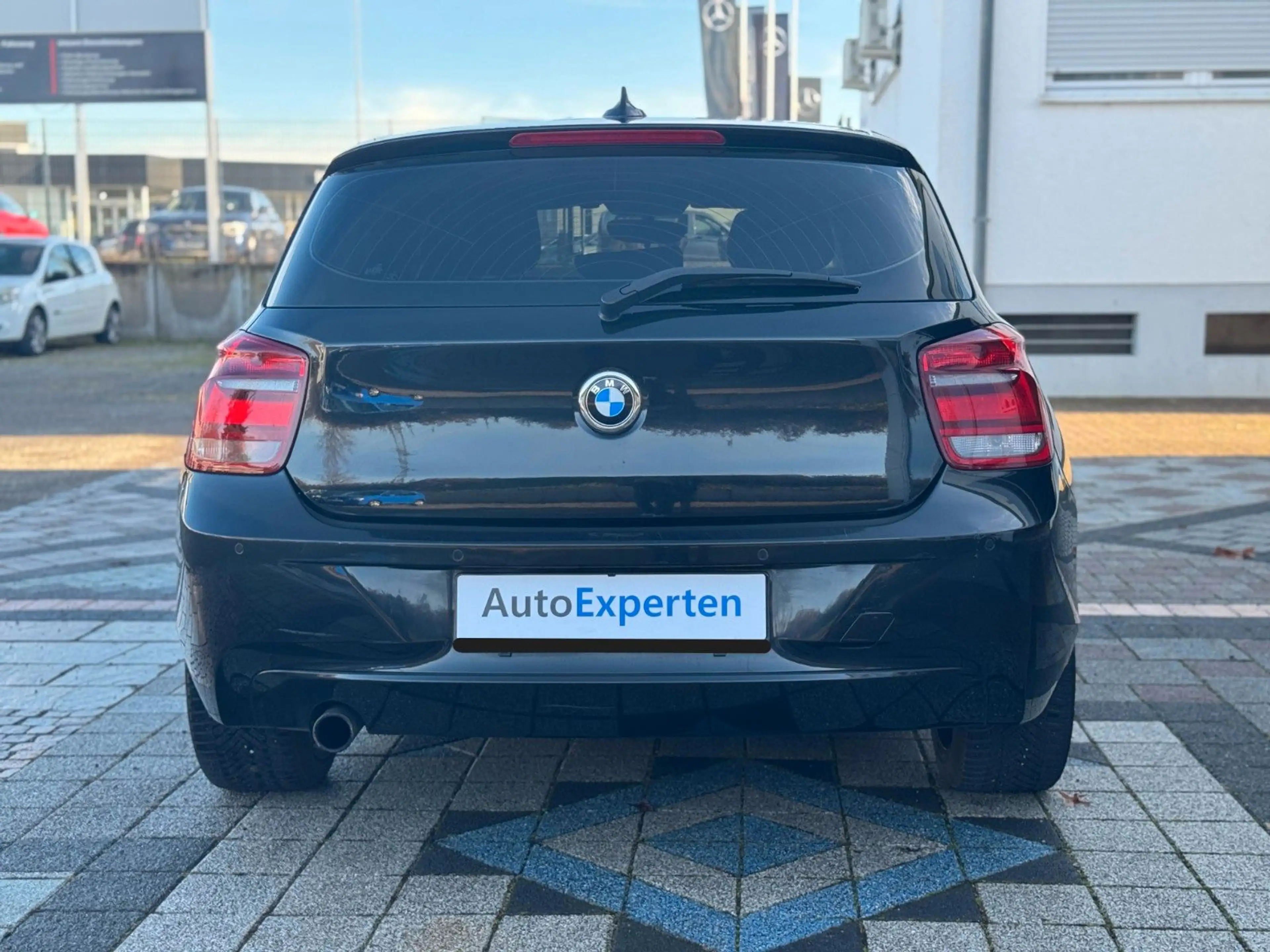 BMW 118 i Navi/Start&Stop — photo 6