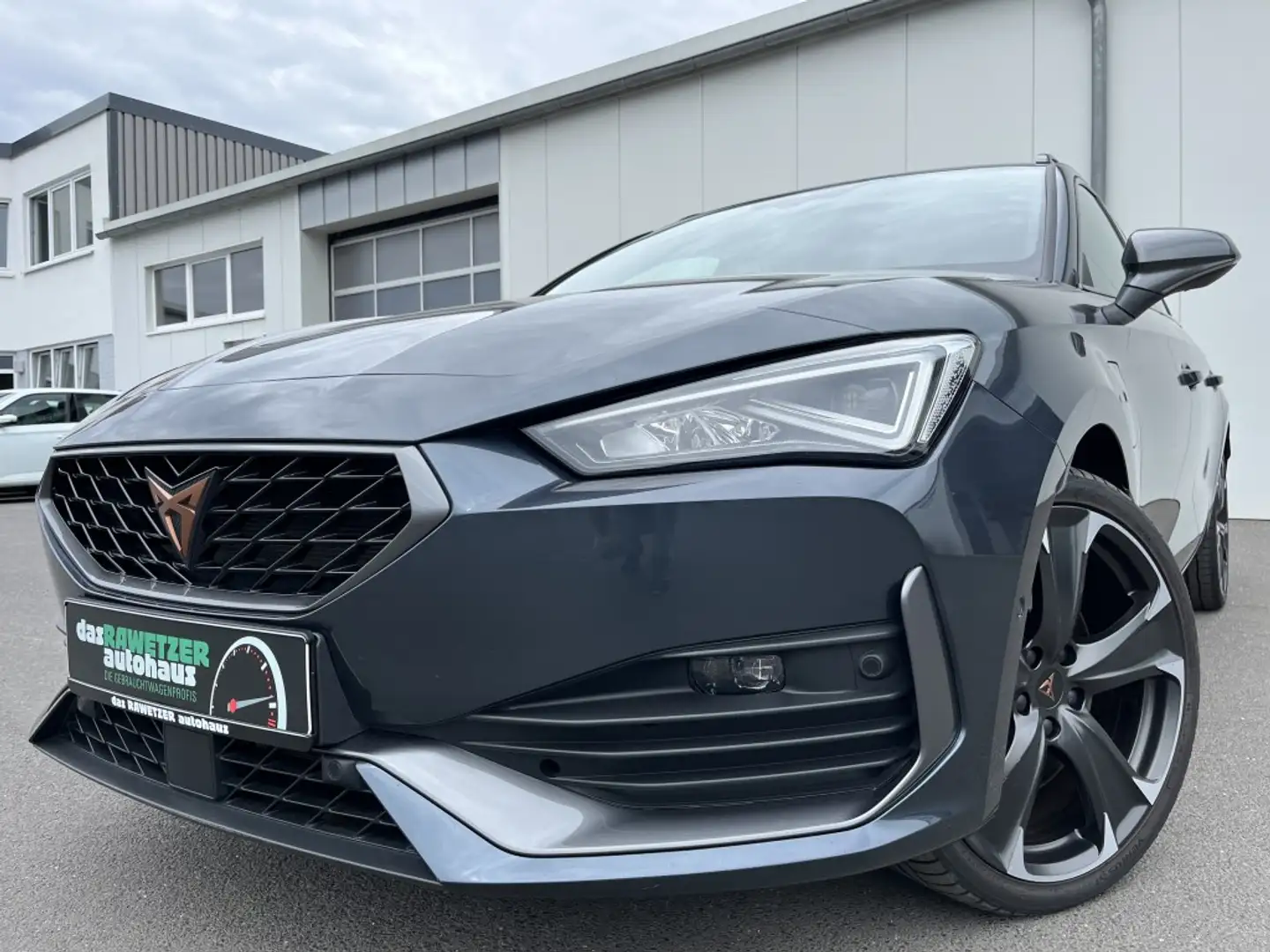 CUPRA Leon SP 1.4 TSI e-Hybrid 156€ m. 20% Anzahlung Digita Grau - 1