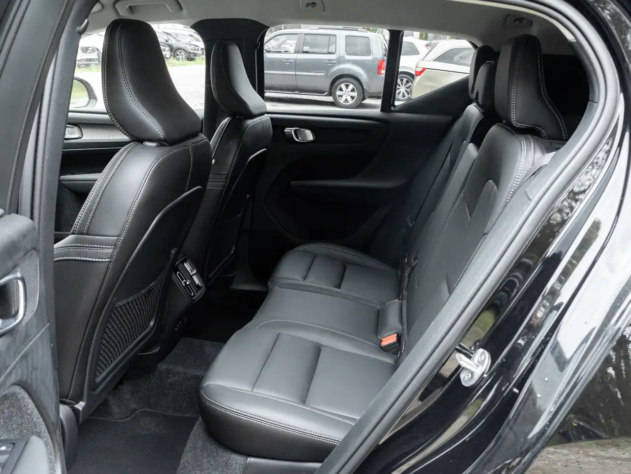 Volvo XC40 снимка Volvo XC40