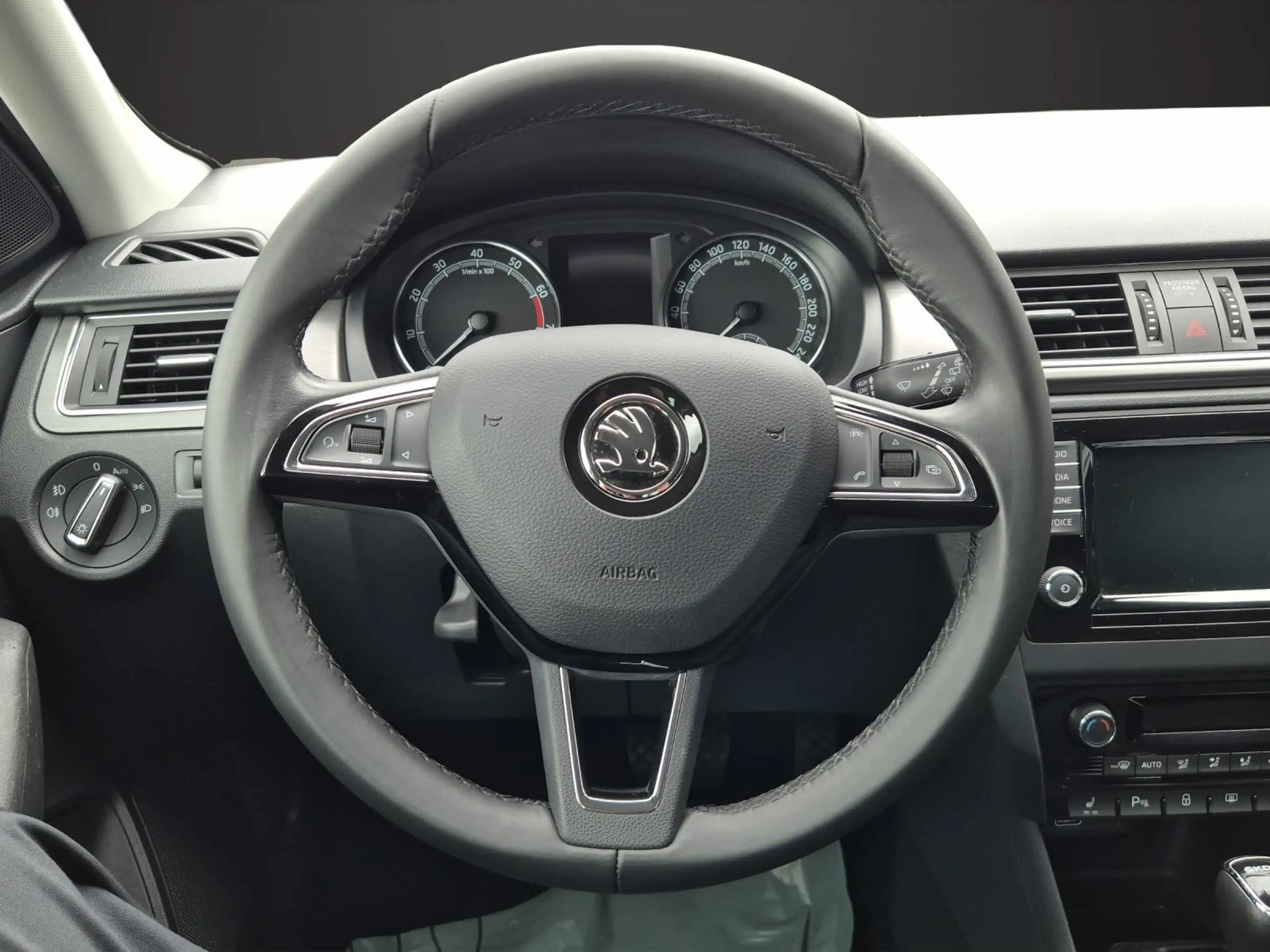 Skoda Rapid/Spaceback Clever — photo 10