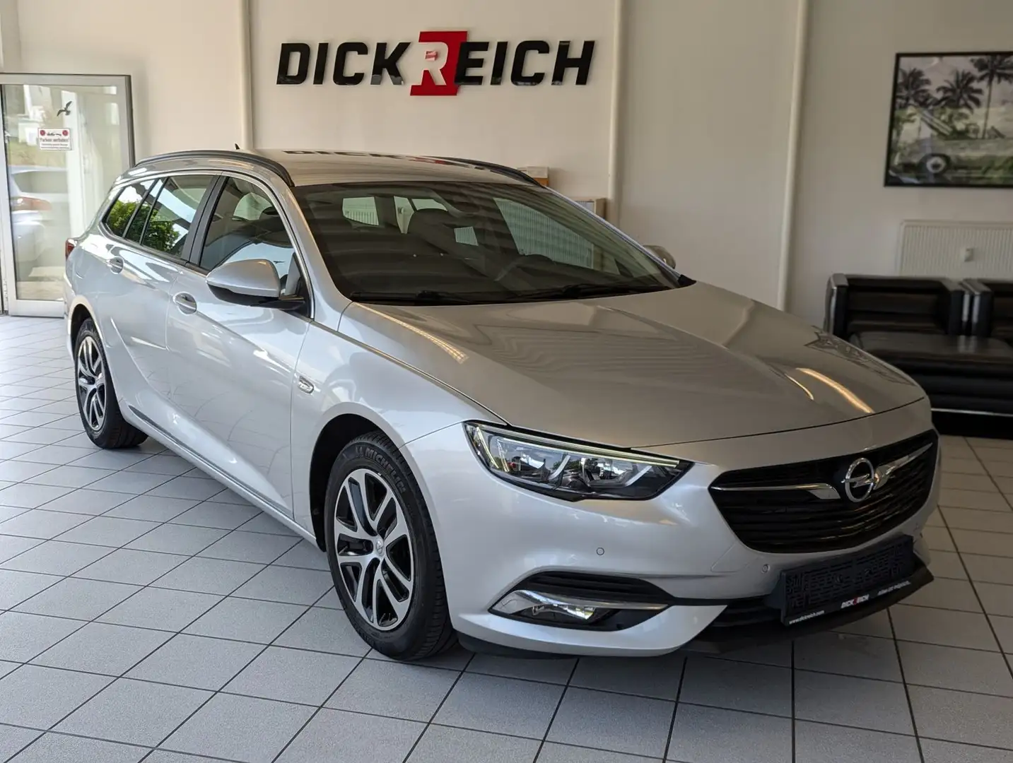 Opel Insignia 1.6 CDTI Edition Navi-Pro SHZ Tempomat Silber - 1