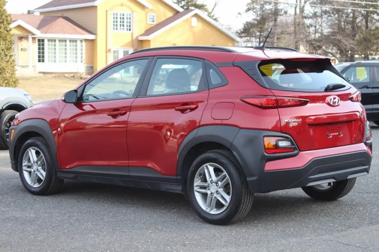 Hyundai KONA снимка Hyundai KONA