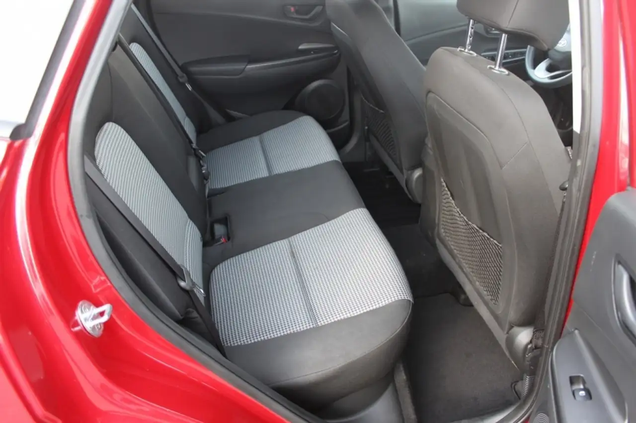 Hyundai KONA снимка Hyundai KONA