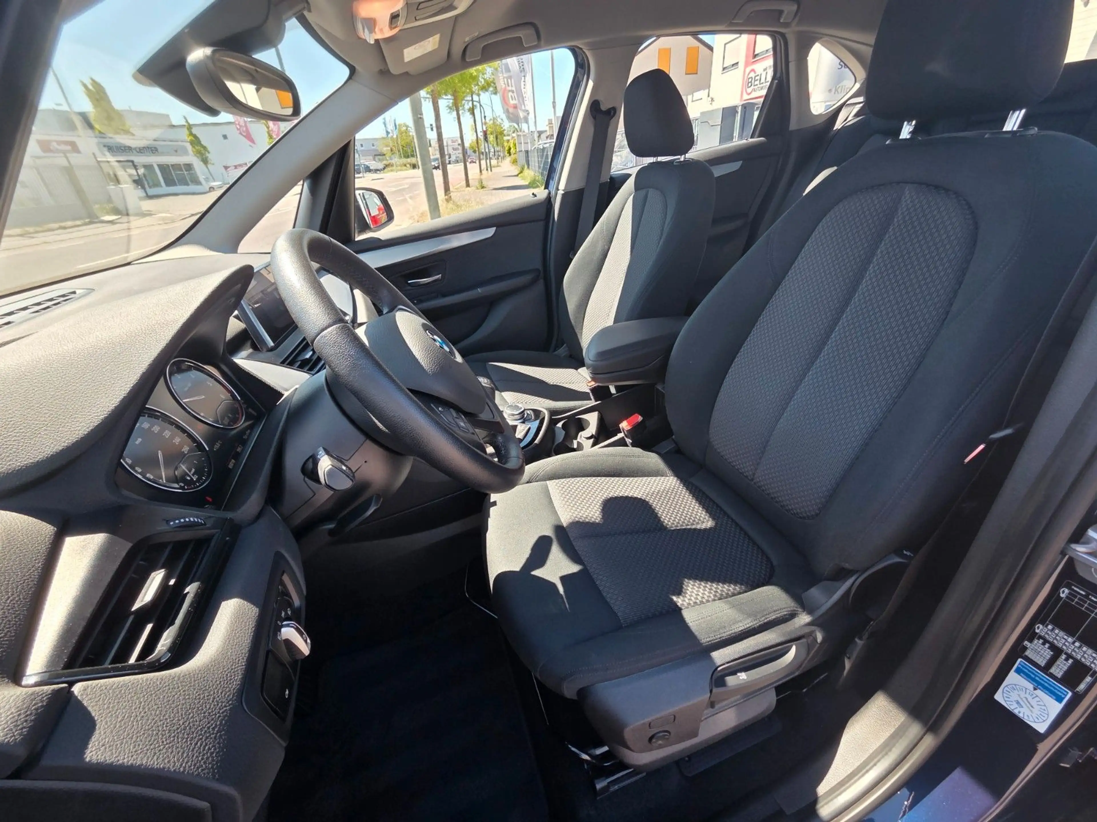 BMW 216 d Active Tourer Advantage 1.Hand FINANZIERUNG — photo 10