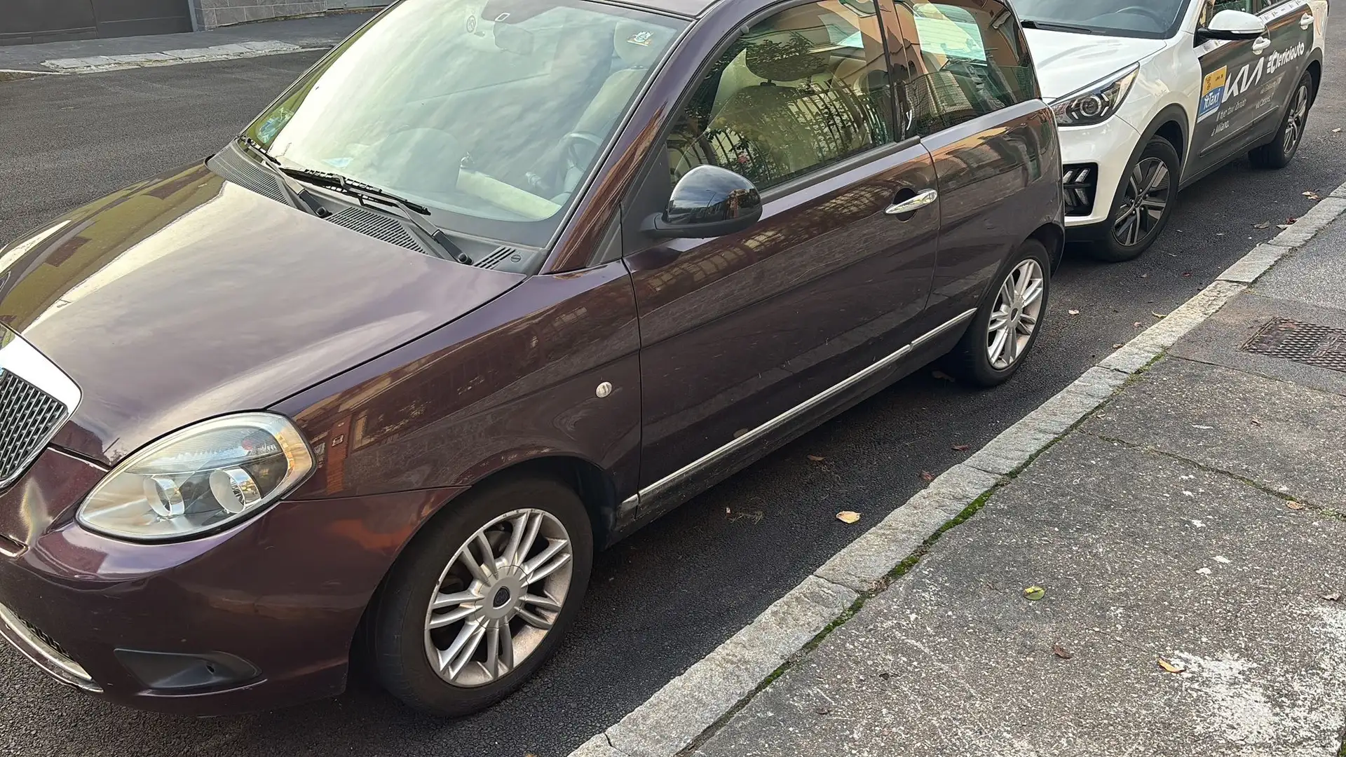Lancia Ypsilon Ypsilon Axl1A 13 cilindrata 1.2 Rosso - 1