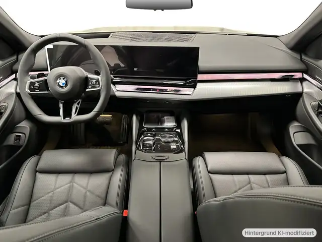 BMW 5 Series view 7