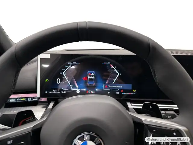 BMW 5 Series view 9