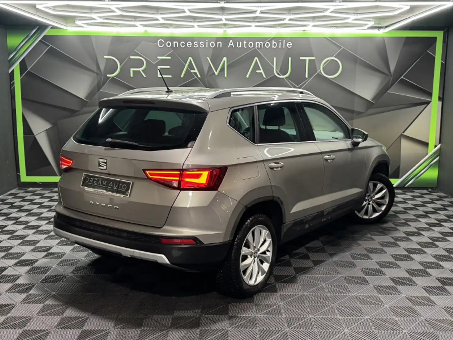SEAT Ateca 1.4 ECOTSI 150CH ACT START\u0026STOP STYLE Beige - 2