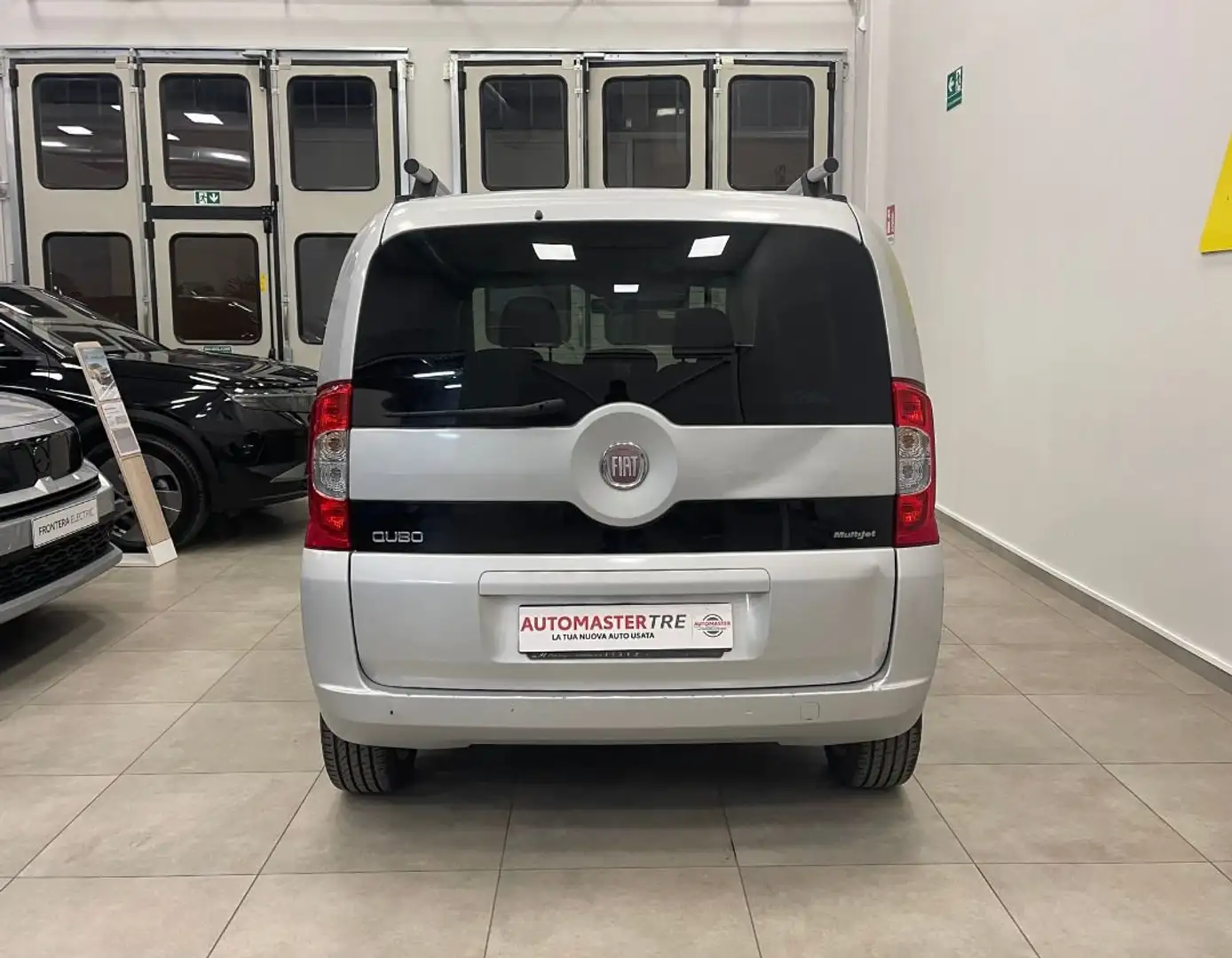 Fiat Qubo QUBO 1.3 MJT 95 CV Trekking Grigio - 2