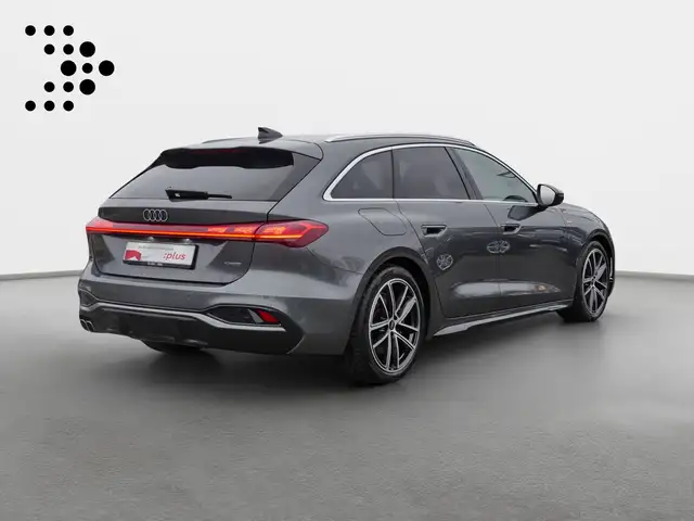 Audi A5 view 2