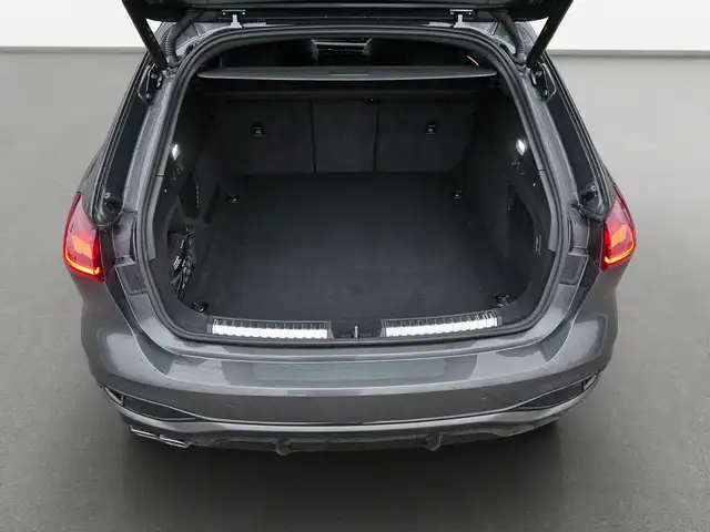 Audi A5 view 11