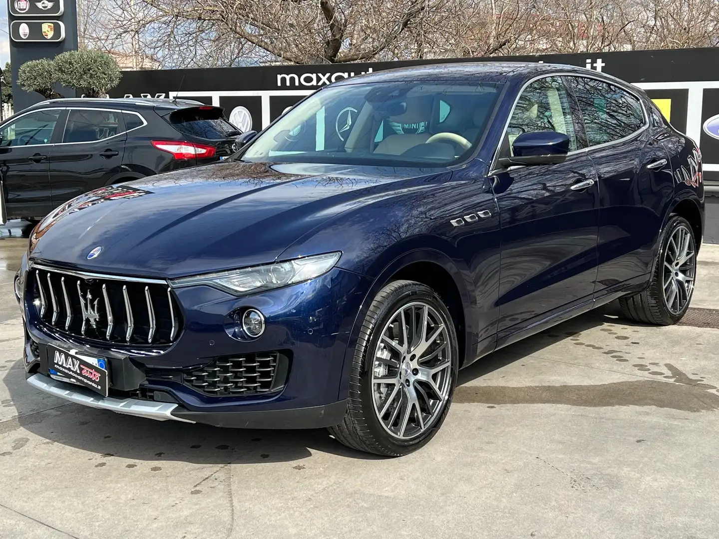 Maserati Levante 3.0 V6 Granlusso 275cv auto Blu/Azzurro - 2
