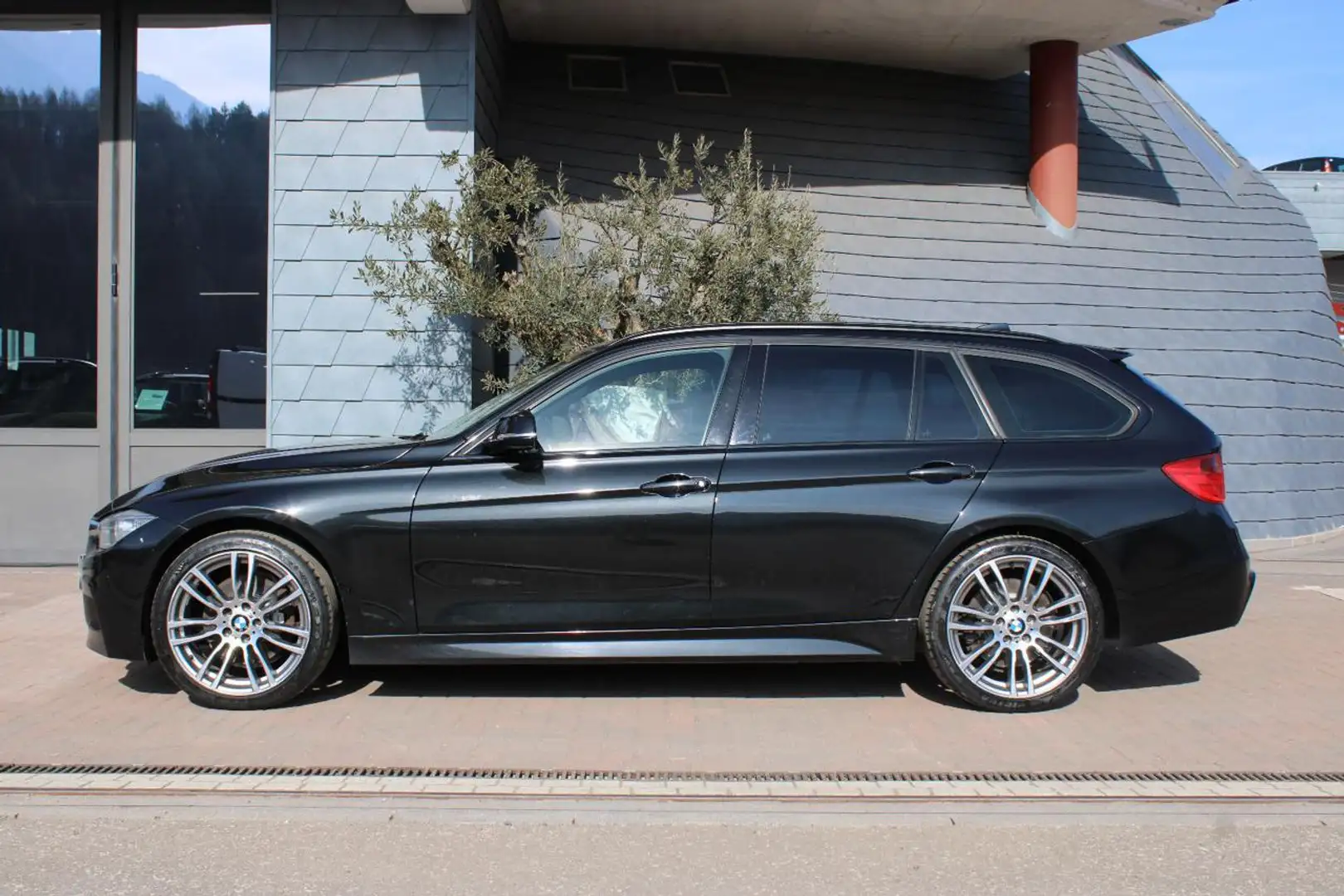 BMW 330 dA xDrive Touring Msport GANCIO Nero - 1